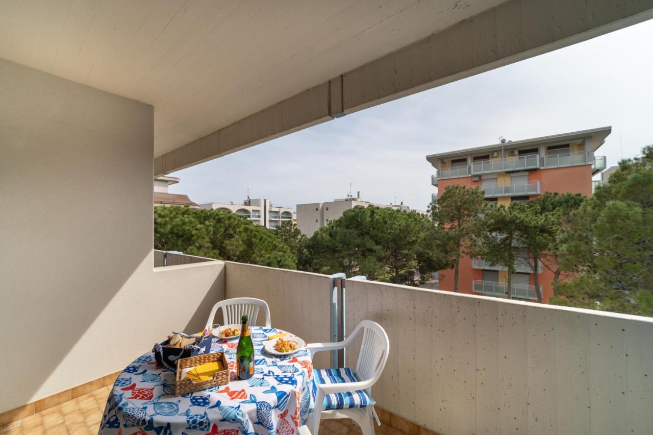 Residenza Acapulco Apartment Bibione Exterior photo